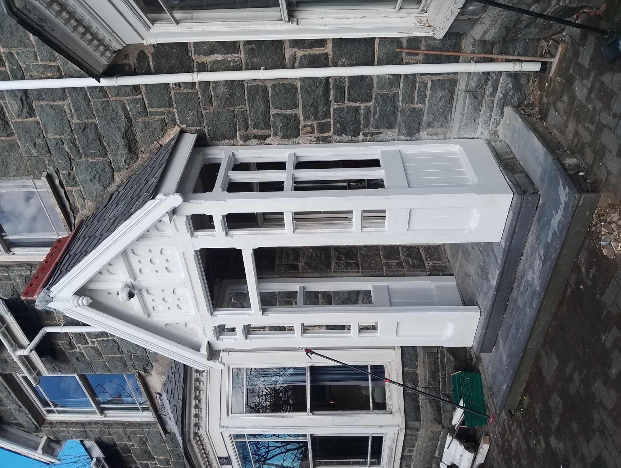Victorian terrace with sash windows