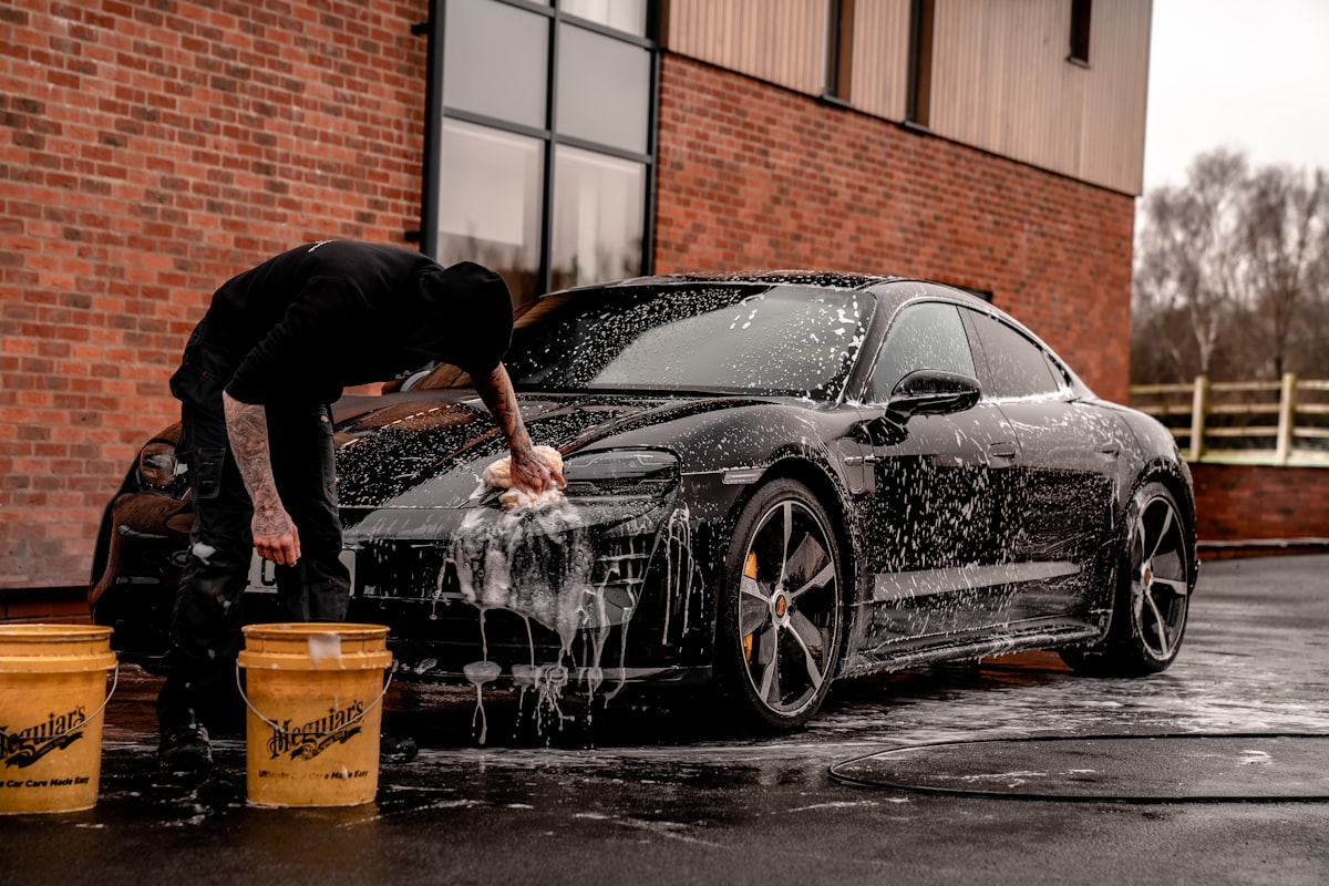 Full Valet